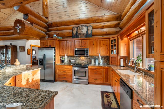 11118 S Knik Goose Bay Road, Wasilla, AK 99623