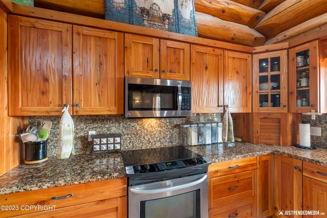 11118 S Knik Goose Bay Road, Wasilla, AK 99623