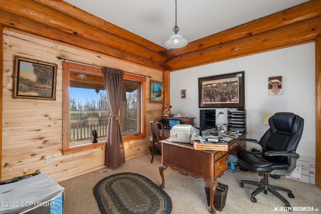 11118 S Knik Goose Bay Road, Wasilla, AK 99623
