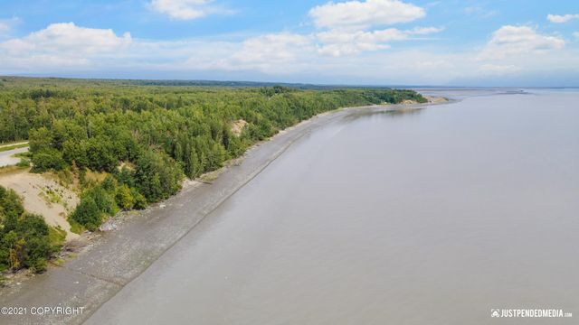 11118 S Knik Goose Bay Road, Wasilla, AK 99623