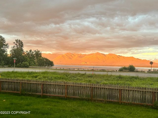 11118 S Knik Goose Bay Road, Wasilla, AK 99623