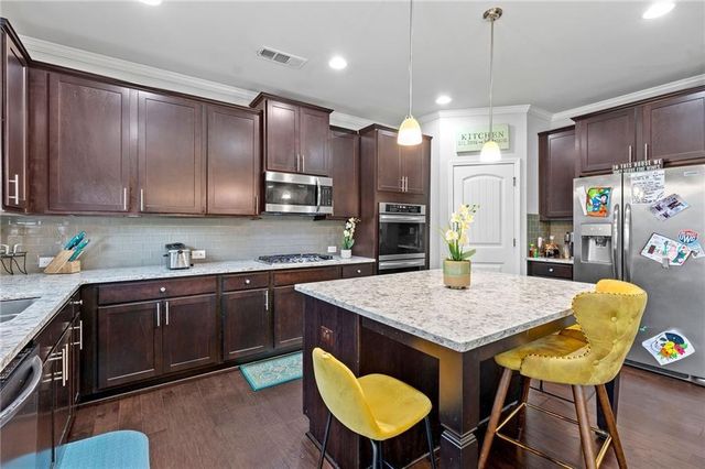108 Fountain Oak, Villa Rica, GA 30180