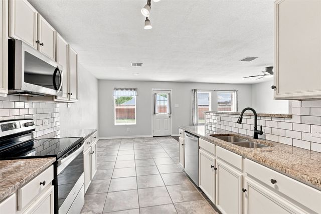 1217 Bellevue Drive, Princeton, TX 75407