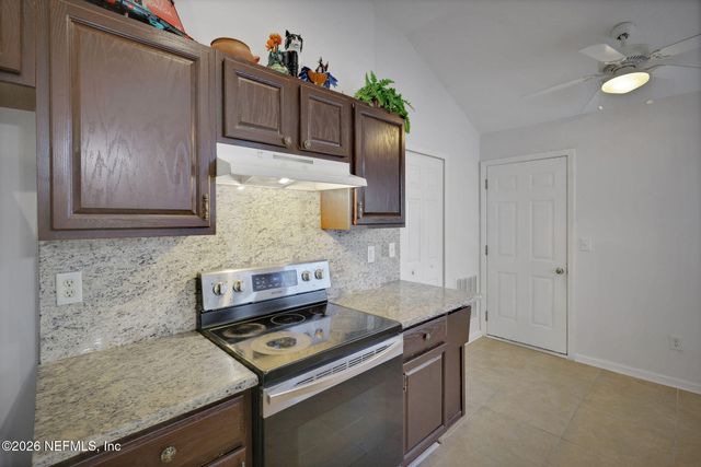 12176 MANTLE Drive, Jacksonville, FL 32224