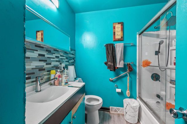 6559 W Spokane STREET, Milwaukee, WI 53223