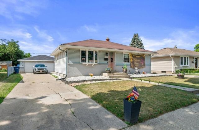 6559 W Spokane STREET, Milwaukee, WI 53223