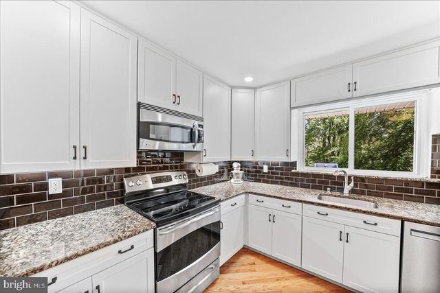 275 BARWYNNE RD, Wynnewood, PA 19096