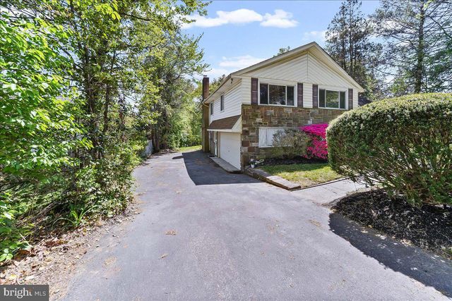 275 BARWYNNE RD, Wynnewood, PA 19096