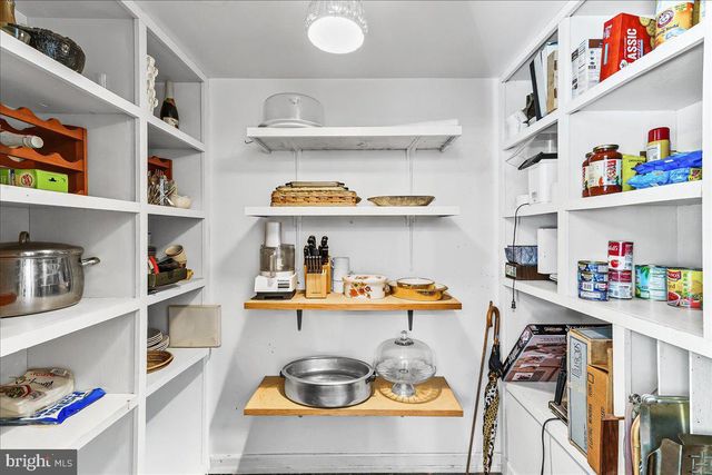 275 BARWYNNE RD, Wynnewood, PA 19096