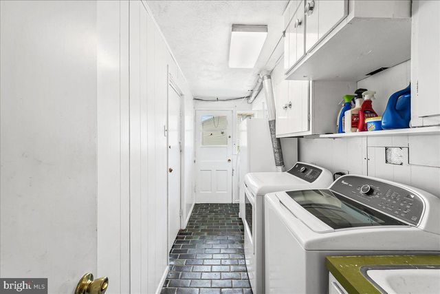 275 BARWYNNE RD, Wynnewood, PA 19096