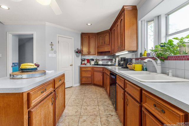 1434 Whispering Water, Spring Branch, TX 78070