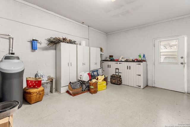 1434 Whispering Water, Spring Branch, TX 78070