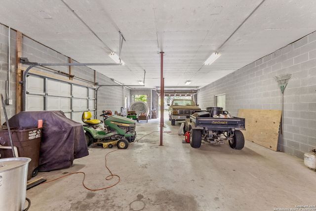 1434 Whispering Water, Spring Branch, TX 78070