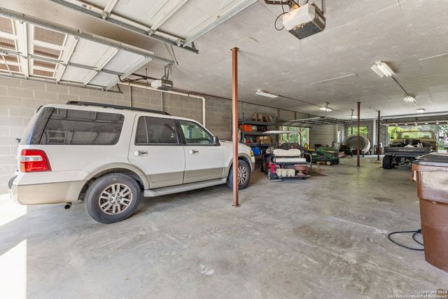 1434 Whispering Water, Spring Branch, TX 78070