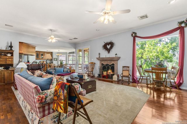 1434 Whispering Water, Spring Branch, TX 78070