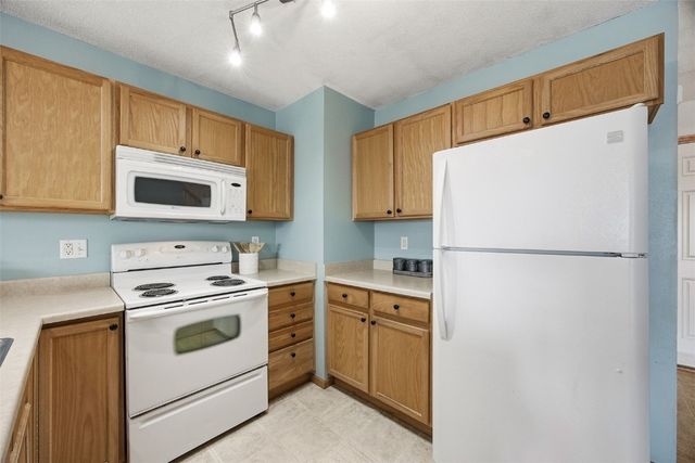 565 Bent Creek Drive, Marion, IA 52302