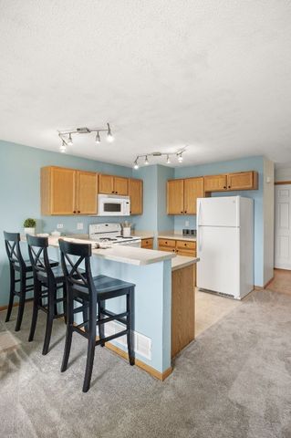 565 Bent Creek Drive, Marion, IA 52302