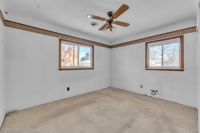 7302 Nightingale Street, Dearborn Heights, MI 48127