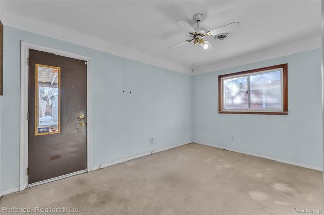 7302 Nightingale Street, Dearborn Heights, MI 48127