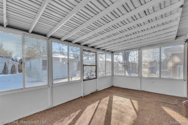 7302 Nightingale Street, Dearborn Heights, MI 48127