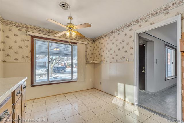 7302 Nightingale Street, Dearborn Heights, MI 48127