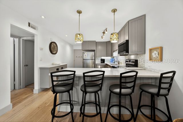 239 Beach City Rd Apt 2310, Hilton Head Island, SC 29926