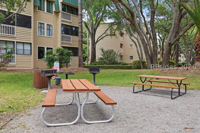 239 Beach City Rd Apt 2310, Hilton Head Island, SC 29926
