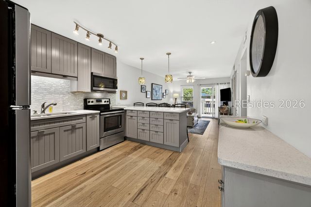 239 Beach City Rd Apt 2310, Hilton Head Island, SC 29926