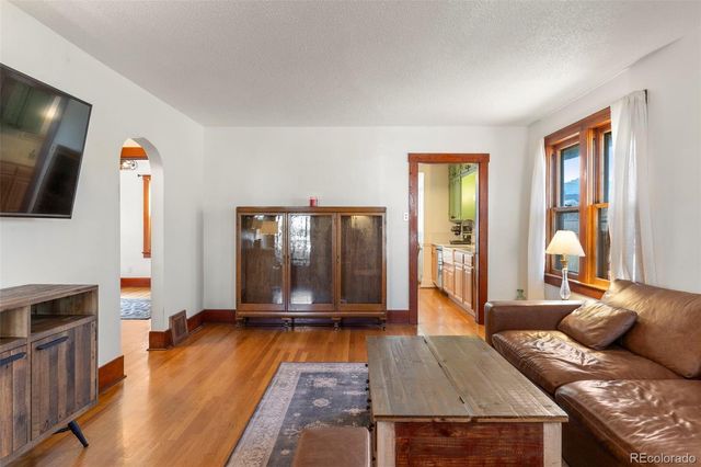 743 E Platte Avenue, Colorado Springs, CO 80903