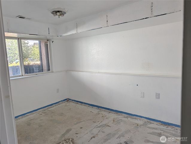 1216 E 60th, Tacoma, WA 98404