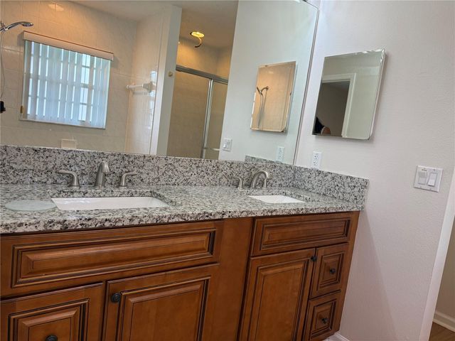 5 HICKORY LOOP, Ocala, FL 34472