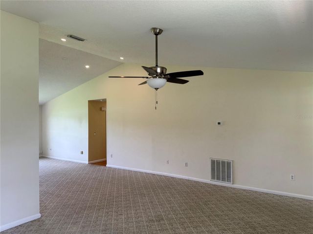 5 HICKORY LOOP, Ocala, FL 34472