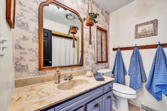 4043 Mockingbird Hill RD, Roanoke, VA 24012