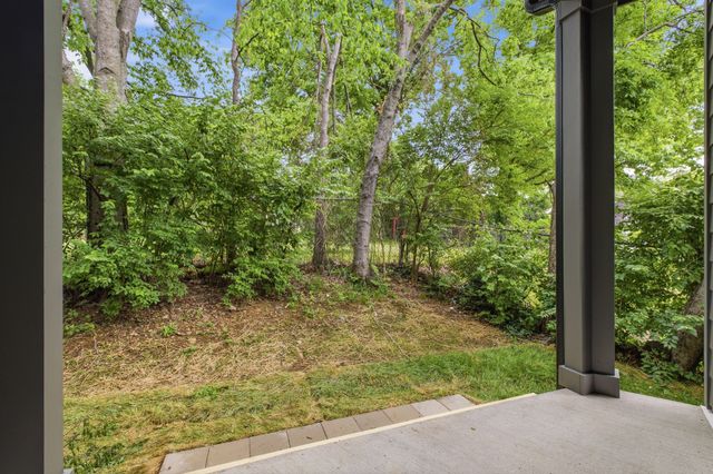 1703B Jeans Ct, Nashville, TN 37216