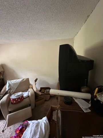 11818 BUTTON WILLOW CV, San Antonio, TX 78213