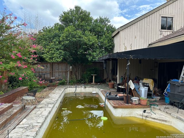 11818 BUTTON WILLOW CV, San Antonio, TX 78213