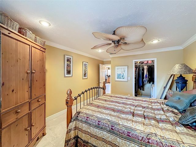 4212 LAKE UNDERHILL ROAD 5D11, Orlando, FL 32803