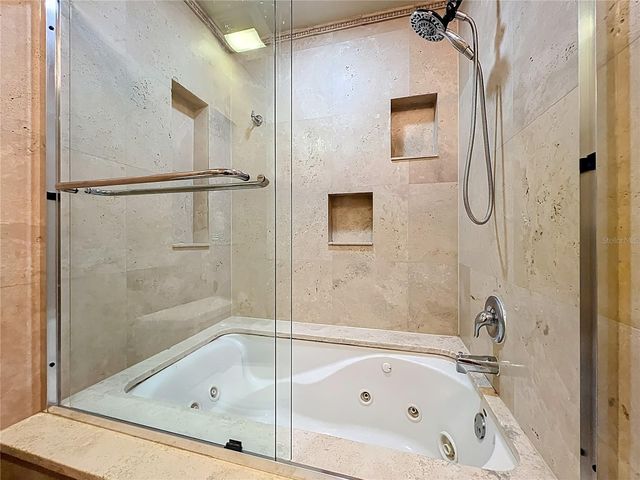 4212 LAKE UNDERHILL ROAD 5D11, Orlando, FL 32803