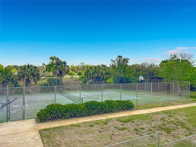 4212 LAKE UNDERHILL ROAD 5D11, Orlando, FL 32803