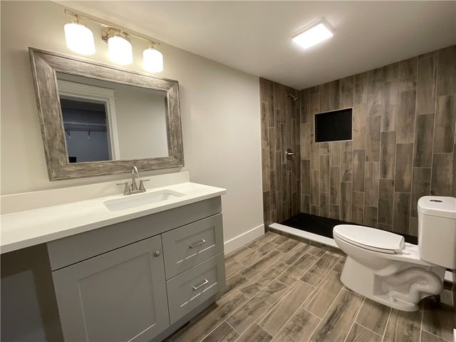 187 Lin Ollie Lane, Westminster, SC 29693