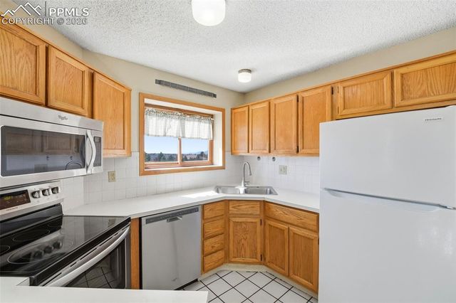 7448 Alameda Court, Colorado Springs, CO 80920