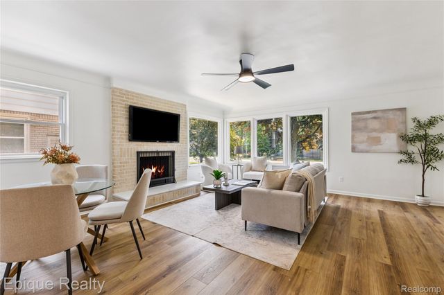 1808 W 12 Mile Road, Royal Oak, MI 48073