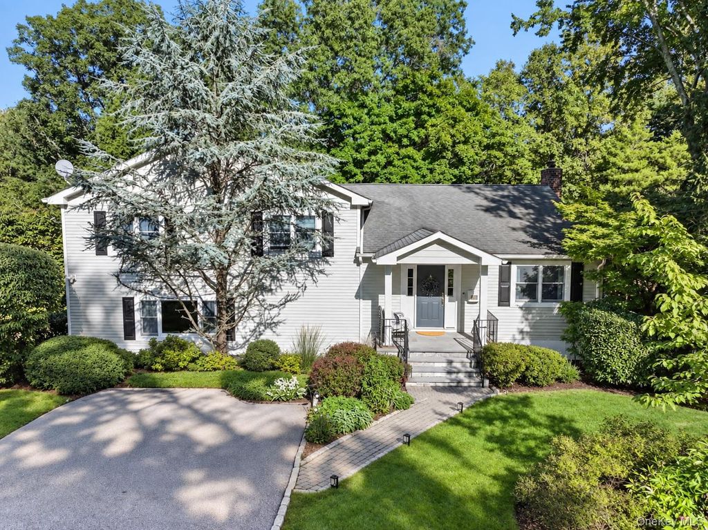21 Sherbrooke Road, Hartsdale, NY 10530 — exterior
