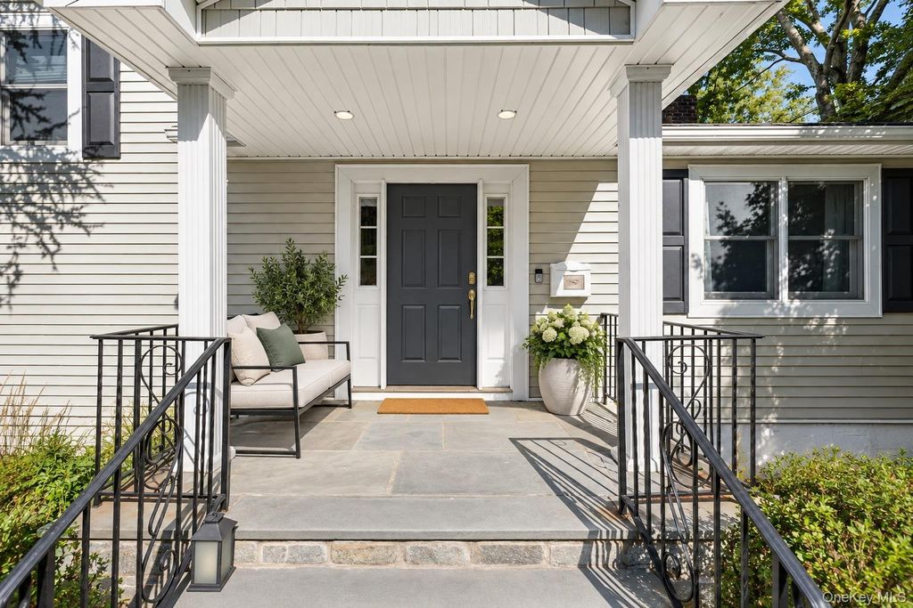 21 Sherbrooke Road, Hartsdale, NY 10530 — photo 3