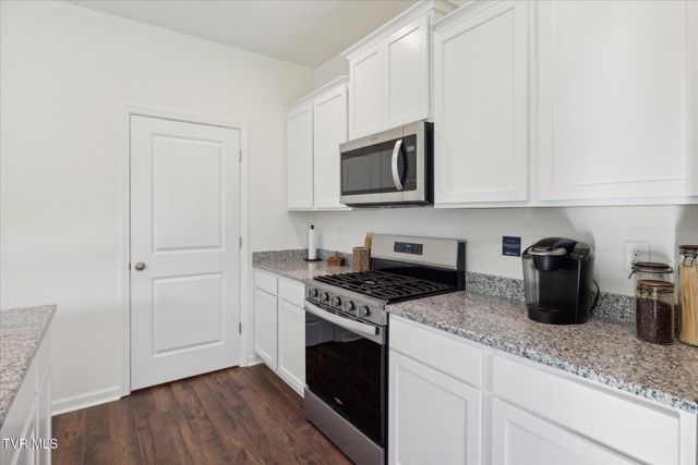 221 Wisteria Drive, Bluff City, TN 37618
