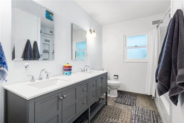 11223 White Oak Avenue, Granada Hills, CA 91344