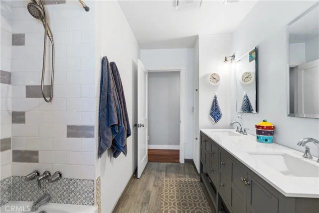 11223 White Oak Avenue, Granada Hills, CA 91344