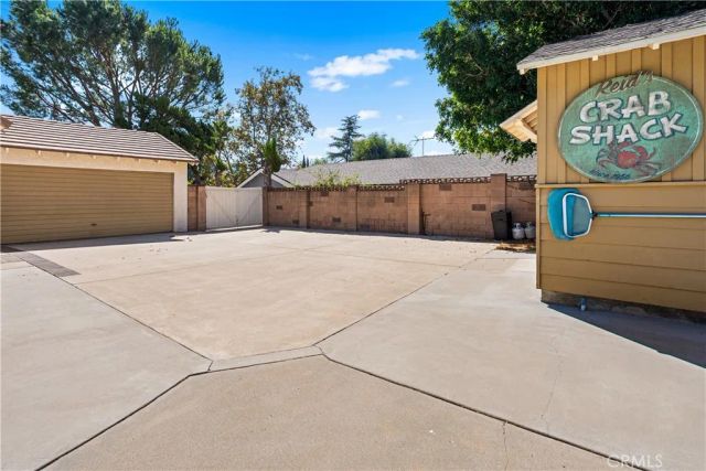 11223 White Oak Avenue, Granada Hills, CA 91344