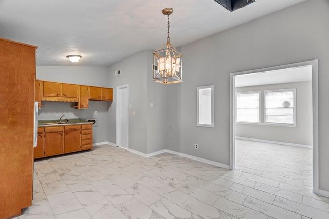 4948 KNIGHT ARNOLD RD, Memphis, TN 38118