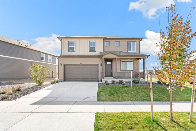 811 N Deer Park Street, Watkins, CO 80137